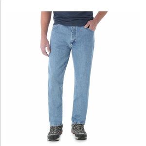Wrangler Men's Rugged Wear Classic Fit Blue Jean Waist 42